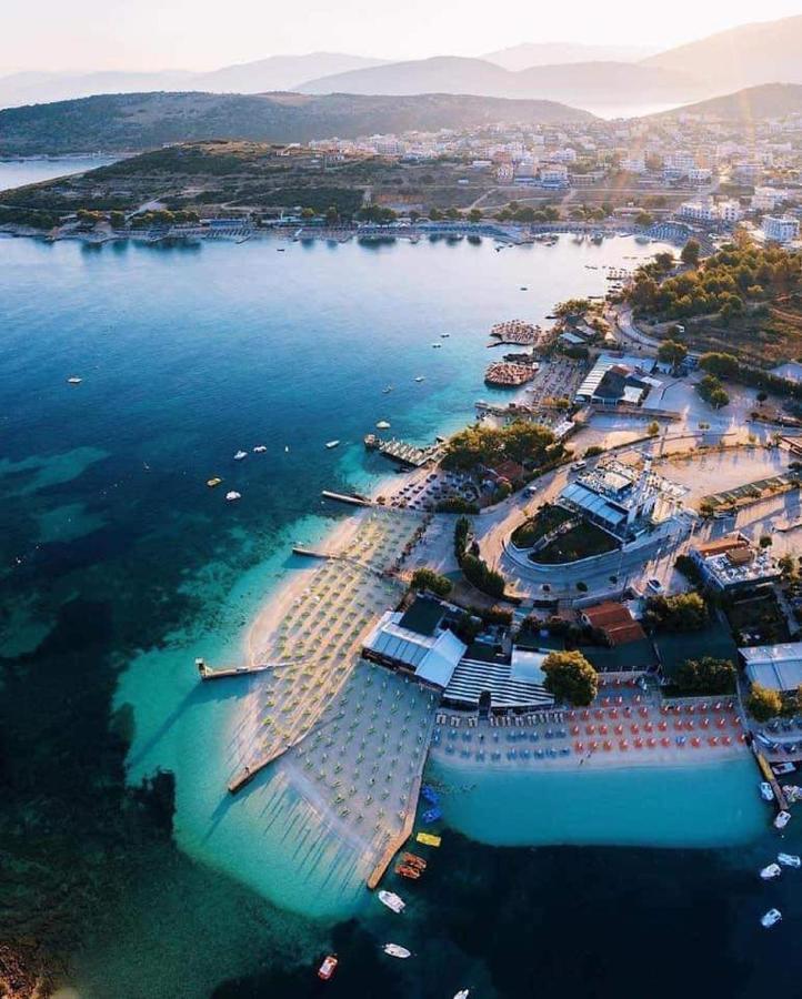Altin skrapari guesthouse Ksamil Exteriör bild